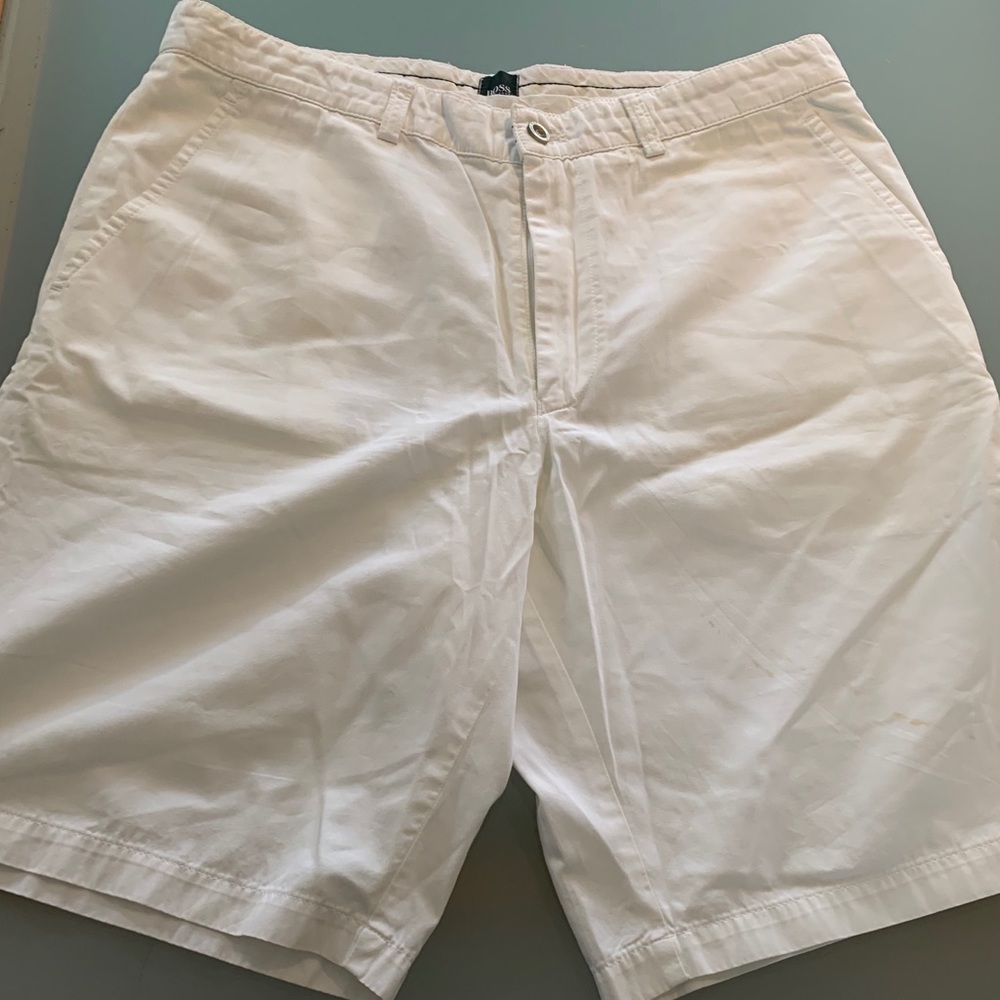 Hugo Boss Golf White Shorts Size 34